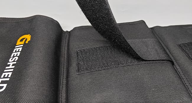 Truck Gun Rack(Set of 2), Seat Back Gun Rack with Adjustable Straps, 600D Oxford Cloth, Universal Rifle Holder, PVC Coated, Secure Storage Pockets for Hunting Gear, Easy to Install Vehicle Gun Rack