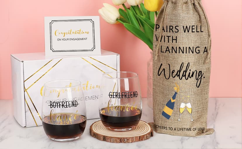 Engagement Gifts for Couples, Boyfriend and Girlfriend Wine Glass Engaged Gift Set with Wine Bag, Fiance Fiancee Gift for Him and Her Bride and Groom, Wedding Bridal Shower Gifts for Newlywed