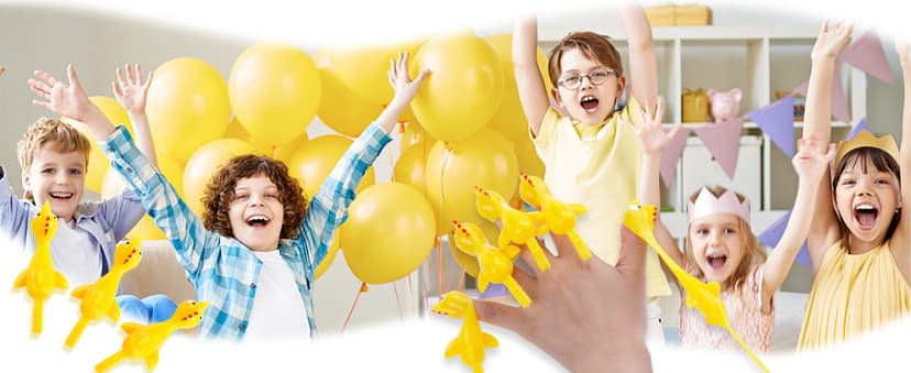 POPLAY 42PCS Flying Chicken Slingshot, Party Favors Treasure Box Toys for Kids 4 to 8, Flicking Rubber Chickens Finger Toys for Christmas Stocking Stuffers, Classroom Prizes, Xmas Gifts Goodie Bag