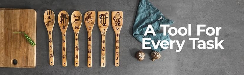 Spode Christmas Tree 3-Piece Hostess Set – Butter Dish with Lid, Salt Shaker & Pepper Shaker – Festive Earthenware for Christmas & Holiday Entertaining – Dishwasher Safe Gift Set