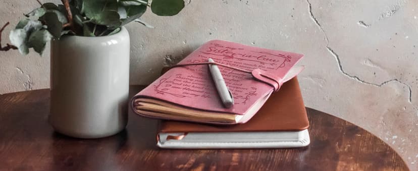 PRSTENLY Sister In Law Gifts Leather Journal, 140 Page Refillable Journal Christmas Graduation Birthday Mothers Day Gifts for Sister In Law