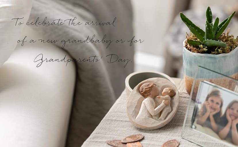 Willow Tree Grandmother, Love that Transcends the Years, Box for Jewelry and Treasures, Reminder of Those you Love who Call you Grandma, Sculpted Hand-Painted Keepsake Box