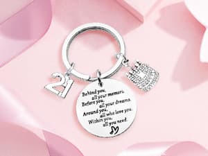 30th Birthday Gifts For Women, Happy 30 Year Old Birthday Basket Gifts Box for Her Women Friends Female Mom Wife Daughter Sister Girlfriend Coworker Bestie Birthday Unique