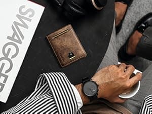 RUNBOX Wallet for Men Slim Rfid Leather 2 ID Window With Gift Box