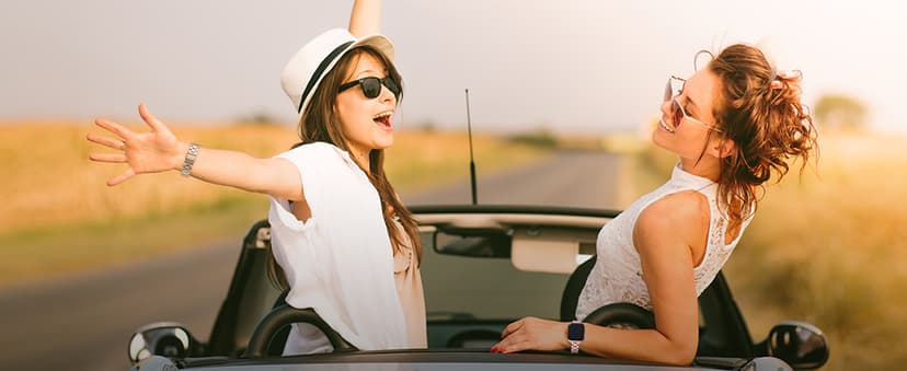 Thin Bands Compatible with Apple Watch 40mm 38mm 41mm 42mm (Series 10 11), Stainless Steel Metal Replacement Adjustable Wristband Strap for iWatch Ultra3/2/1 SE1/2/3 Series 9/8/7/6/5/4/3/2/1 Women