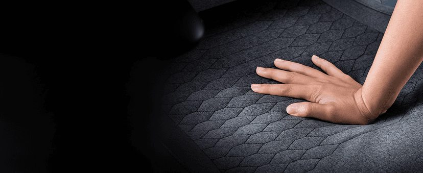 Razer Iskur V2 X Ergonomic Gaming Chair: Built-in Lumbar Support - Widened Seat Base - High Density Foam Cushions - Adjustable 152 Degree Recline - 2D Armrests - Plush Fabric Finish - Black