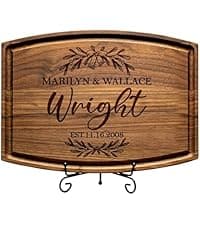 Personalized Christmas Gifts for Women, Customized Gifts for Mom – Custom Cutting Board for Mom or Grandma, Birthday, Christmas Gift Idea from Son, Daughter, Grandkids