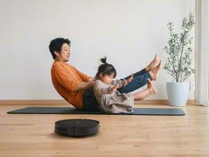 iRobot Roomba Vac Robot Vacuum (Q0120) - Easy to use, Power-Lifting Suction, Multi-Surface Cleaning, Smart Navigation Cleans in Neat Rows, Self-Charging, Alexa