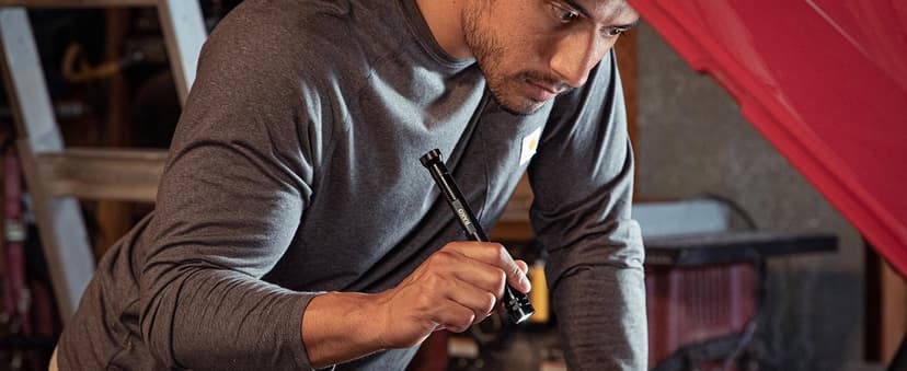 RAK Magnetic Pickup Tool Gifts for Men - Telescoping Magnet with LED Flashlight and 22 Inches Extendable Neck, Cool Magnetic Flashlight Gifts for Dad, Husband, Grandpa, Handyman