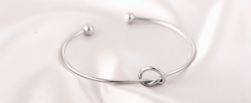 4 Sets Black Bridesmaid Proposal Gifts, Maid of Honor Gift Includes Wedding Gift Box Jewelry Box Makeup Bag Bracelet Foam Flower Invited Card Glasses Cup Hair Tie for Bridal Shower Bachelorette Party