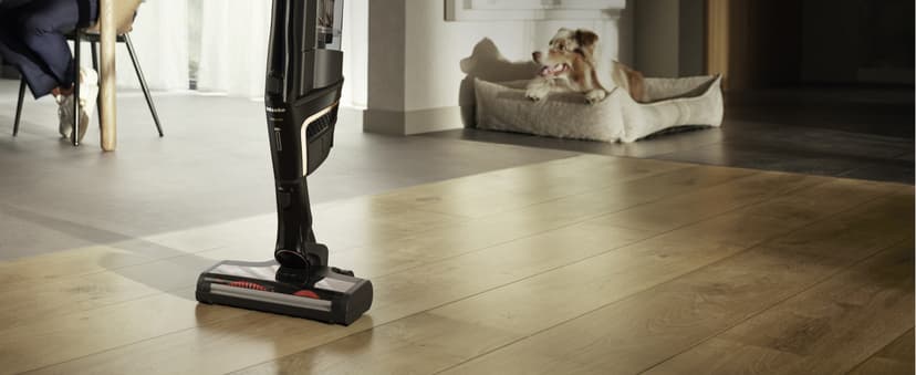 Miele Triflex HX2 Cat & Dog Cordless Stick Vacuum Cleaner, 60 min runtime, Obsidian Black / Rose Gold