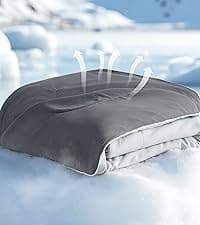 Bedsure Sage Green Throw Blanket for Couch - Checkered Fleece Blankets Gifts for Women Men Girls, Cute Soft Cozy Throw for Bedroom Home Decor Gifts, 50x60 Inches