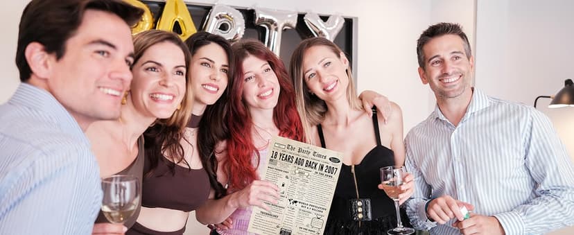 Huameigf Happy 18th Birthday Card for Son Daughter, Vintage 18th Birthday Gifts for Girls Boys, Retro 18 Year Old Birthday Decorations for Her Him, Best Gifts for 18 Bday Niece Nephew Friend