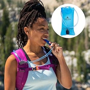 Teton Oasis/Trailrunner Hydration Backpack – Lightweight Water Pack with 2L/3L Bladder for Hiking, Running, Cycling, Biking – 2L/18L/22L Sizes – Sewn-in Rain Cover – Fits Men and Women