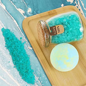 Retirement Gifts for Woman 2025, Happy Cool Retirement Gifts for Women Coworker, Teacher, Boss, Nurse, Friends, Mom, Retirees, Retired Free and Fabulous Funny Retirement Spa Gifts Basket, 8 pcs