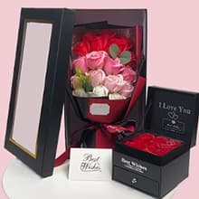 EIGHTOWN Roses Bouquet Artificial Flower - Preserved Red Rose Flowers with Love Necklace for Her - Unique Gifts Valentine's Day, Mother's Day, Thanksgiving, Birthday, Anniversary