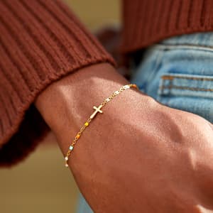 STORYJEWELLERY Cross Bracelet for Women, Religious & Christian Gifts for Women, Confirmation and Baptism Gifts, Encouragement Presents for Sister Daughter and Friend, Christian Jewelry