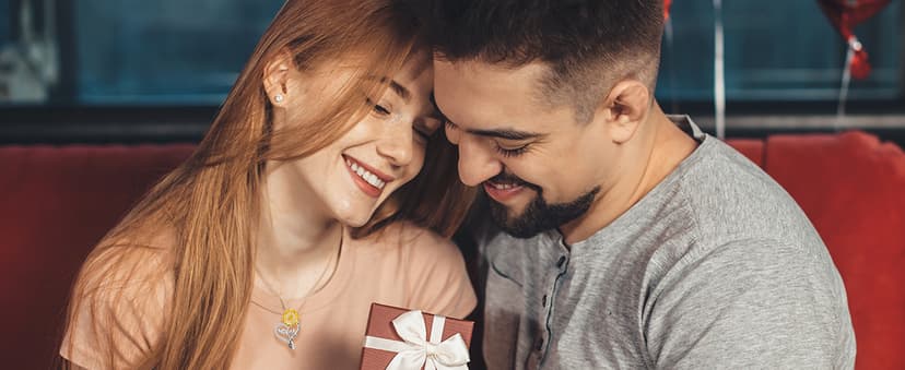 Anniversary for Gifts Women Wife, 18k Gold Plated Sunflower Necklaces for Women, Anniversary Her Gifts Birthday Gift for Wife You Are My Sunshine Woman's Jewelry Girlfriend Grandma Mom Daughter