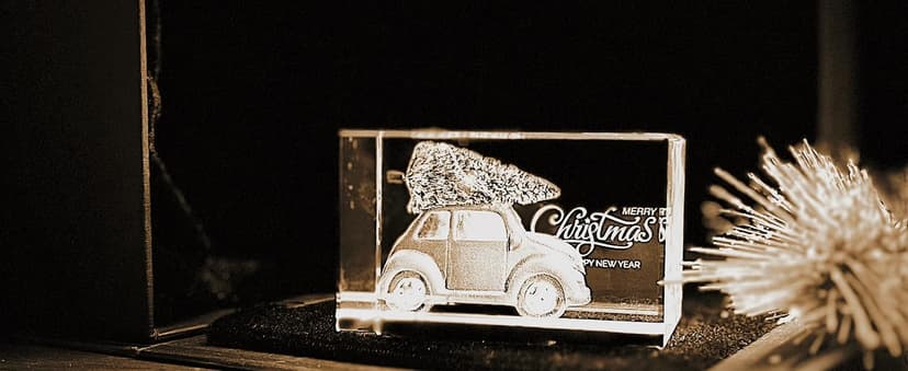 3D Crystal Photo, Christmas Personalized Gift,Customized Gifts for Wife, Women, Him, Her, Dad and Mom. Custom Picture Gifts for Christmas, Father's Day, Birthday, Wedding, Anniversary, Memorial, Picture Gift for Pet Lovers.