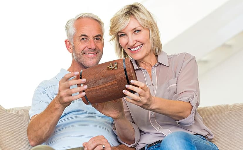 LIGHTEN LIFE 60th Birthday Gifts for Men 16oz,1965 Beer Glass in Barrel Box,60th Birthday Beer Glass,1965 Pint for 60 Years Old Dad,Husband