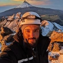 Land Helmets ClimbPro Helmet EN 12492 Vented for Rock Climbing – Durable, Lightweight Shell, Adjustable Chin Strap, Perfect for Outdoor Adventure with Universal Accessory Slots