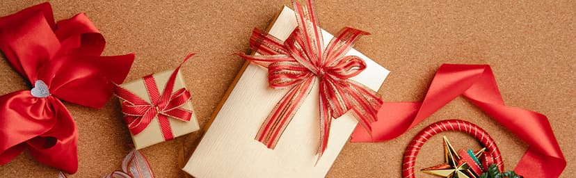 Pink Gift Box 10" x 6" x 3" with Magnetic Closure Lid Gift Boxe for Presents,Bridesmaid Gifts Boxes,Cute Box,Birthday Gift box,Luxury for Gift Packaging, Magnetic Gift Boxe for Wrapping Gifts (Pink)