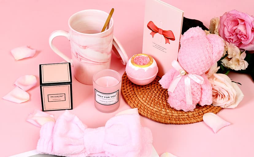 Gift for Women, Gift Baskets for Women, Gift Sets Contains 6 Gifts in Total, Fun Gifts for Her, Friends, Colleagues, Wife, Mom, Daughter, Sister, Aunt