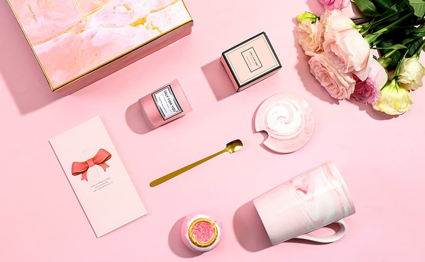 Gift for Women, Gift Baskets for Women, Gift Sets Contains 6 Gifts in Total, Fun Gifts for Her, Friends, Colleagues, Wife, Mom, Daughter, Sister, Aunt