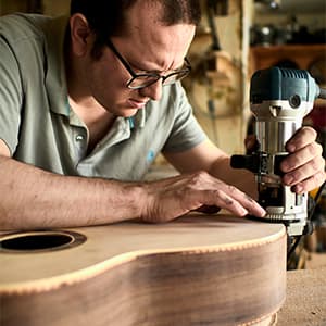 ADM Beginner Acoustic Classical Guitar 38 Inch Nylon Strings Wooden Guitar Bundle Kit for Kid Boy Girl Student Youth Guitarra Online Lessons with Gig Bag, Strap, Tuner, Strings, Purple