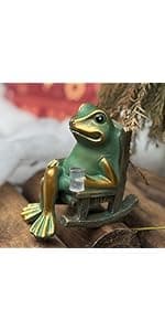 Miniature Frog Garden Statue Gifts Christmas Decorations Fairy Garden Accessories Outdoor Lights Solar Garden Frog Decor Art Housewarming Gift for Patio,Yard,Lawn Ornament,3.89"x2.36"x3.93