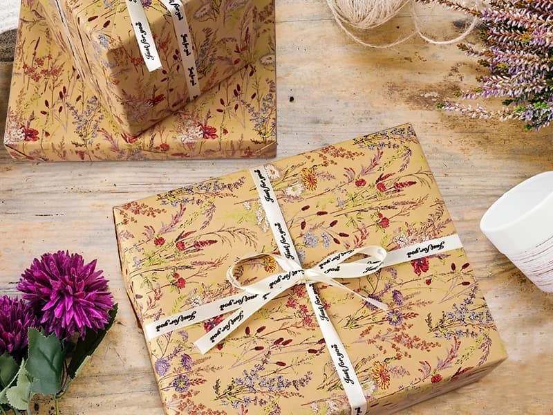 Tyzarglef Wild Flower Wrapping Paper Roll, 17 Inches x 32.8 Feet Kraft Floral Design Wrapping Paper for Women Girls Gifts, Birthdays, Weddings, Bridal Shower and Engagement B0F13926HD