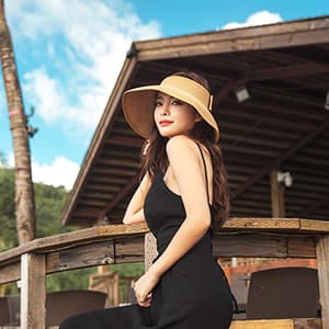 Rosoz Women's Sun Visor Hats Wide Brim Straw Beach Hat Ponytail Hats for Women Foldable Floppy